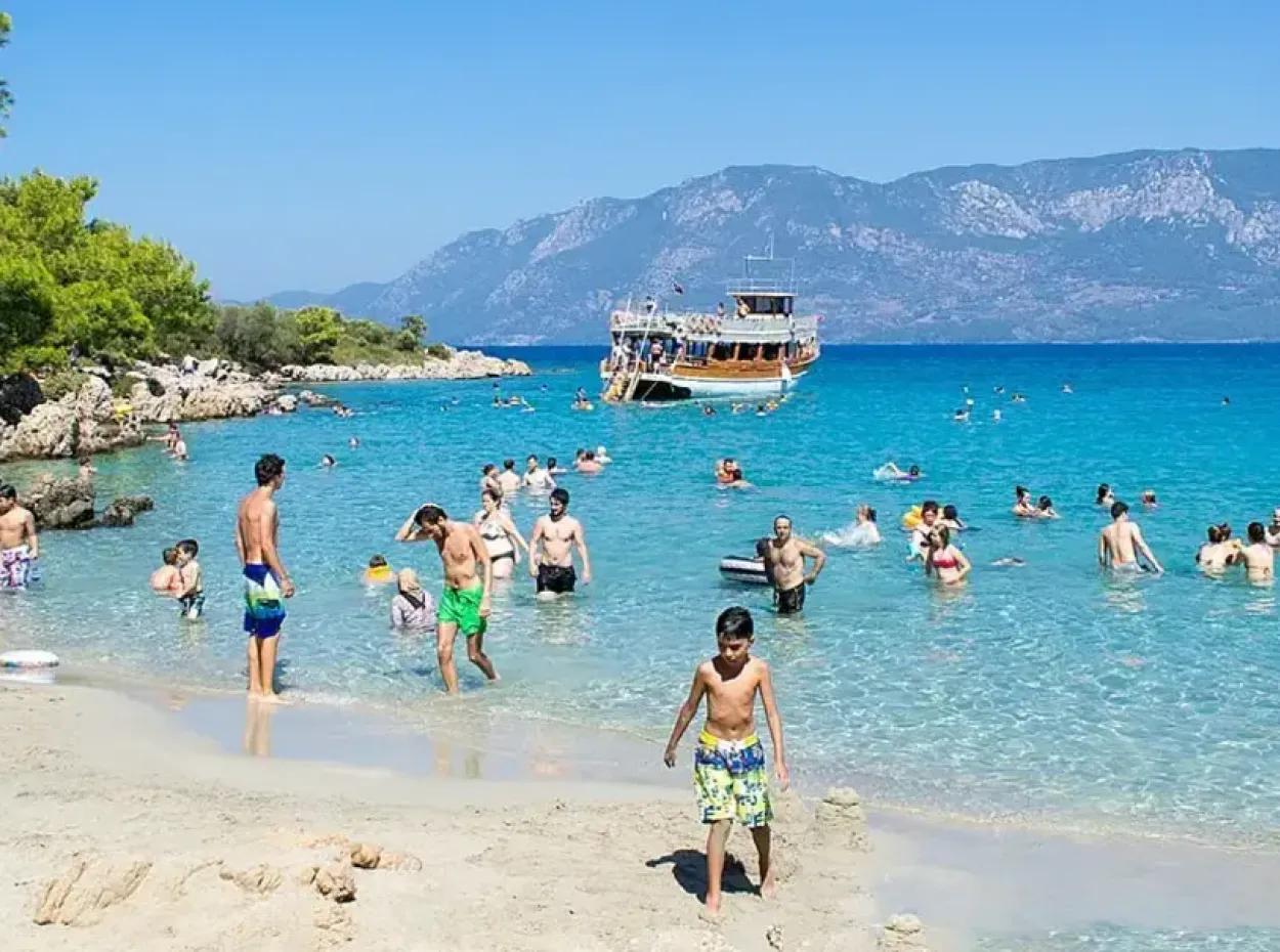 Akyaka Bays & Cleopatra Island Boat Tour | Full-Day Tour From Dalyan