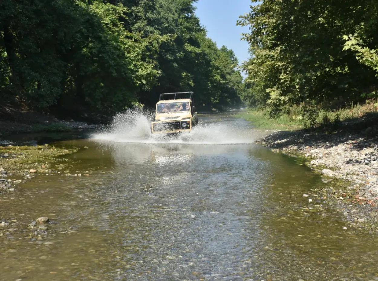 Jeep Safari