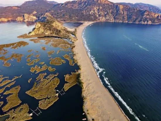 Dalyan Tekne Turu – Yüzme, Doğa Ve Caretta Macerası